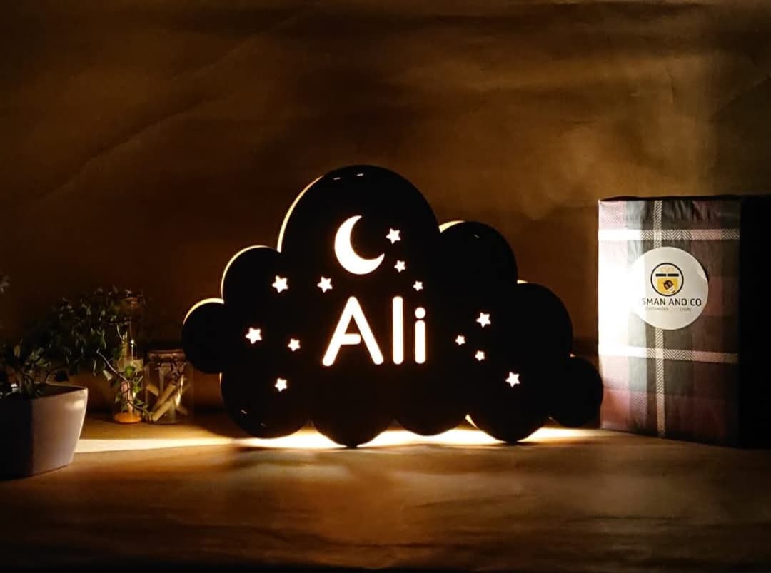 Wooden Customizable Lamp