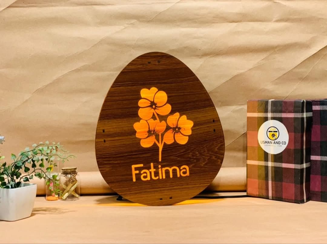 Wooden Customizable Lamp